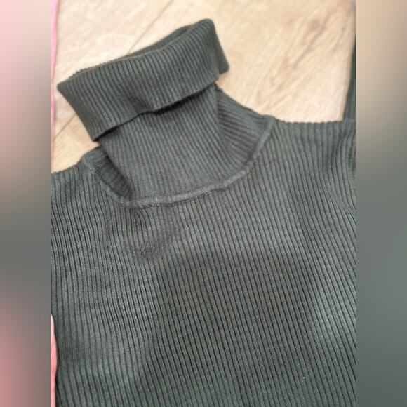 Two ribbed dresses I got from Amazon, size S never worn - Picture 10 of 10